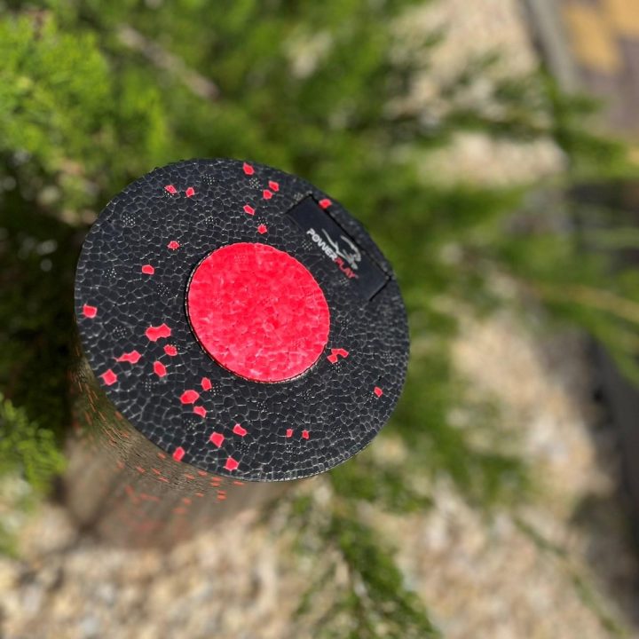Масажний ролик (роллер) гладкий PowerPlay PP-4348 2 in 1 EPP Foam Roller Чорно/Червоний (33x14см.) - Зображення 7