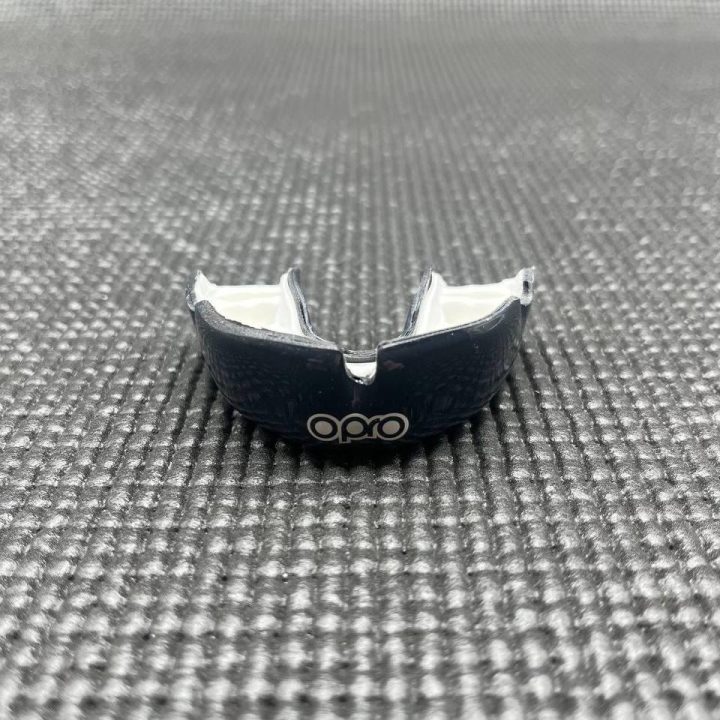 Капа OPRO Instant доросла (вік 11+) Black/White (art.102520001) - Зображення 3