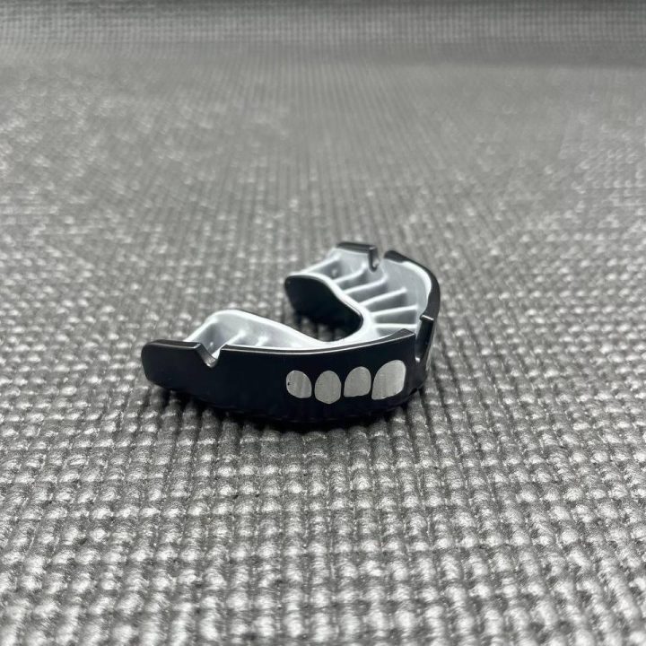Капа OPRO Silver доросла (вік 11+) Grillz Black/Silver (art.102502013) - Зображення 4
