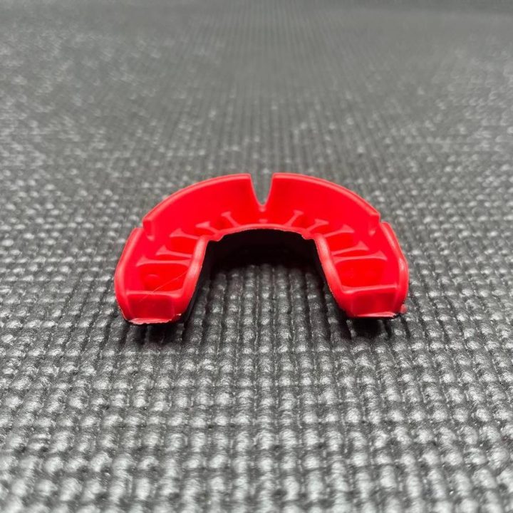 Капа OPRO Gold доросла (вік 11+) JAWS Black/Red (art.102504011) - Зображення 4