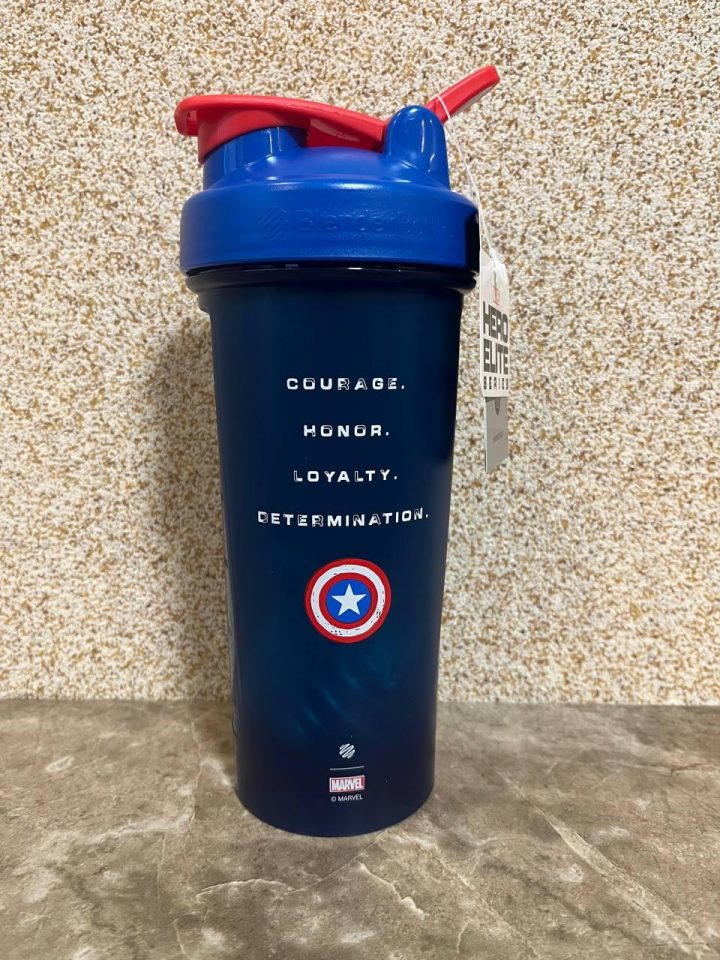 Шейкер спортивний BlenderBottle Classic Loop PRO 28oz/820ml Marvel Capitan Amerika (600557) - Зображення 2