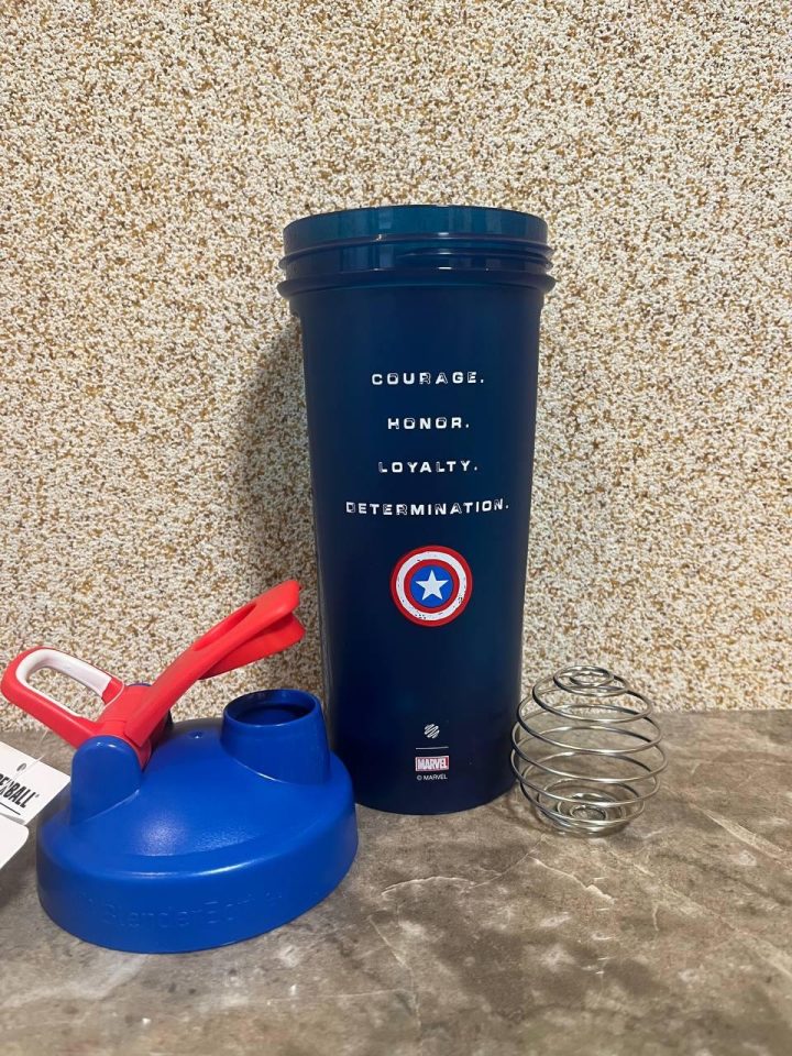 Шейкер спортивний BlenderBottle Classic Loop PRO 28oz/820ml Marvel Capitan Amerika (600557) - Зображення 9