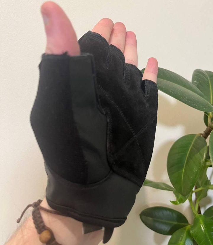 Рукавички для фітнесу і важкої атлетики PowerPlay 9200 чорні L - Зображення 4