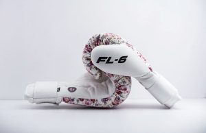 Боксерські рукавиці RDX  FL-6 WHITE-12 унцій (капа в комплекті) - Зображення 9