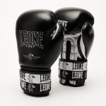 Боксерські рукавиці Leone GN208 ICONIC Black 12 унцій (бинти 4 м. в комплекті) - Зображення 2