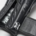 Боксерські рукавиці Leone GN111 THE GREATEST Black 18 унцій (бинти 4 м. в комплекті) - Зображення 8