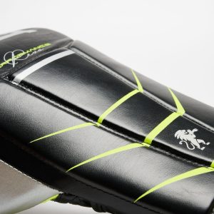 Боксерські рукавиці Leone GN110F REVO FLUO Black 12 унцій (бинти 4 м. в комплекті) - Зображення 8