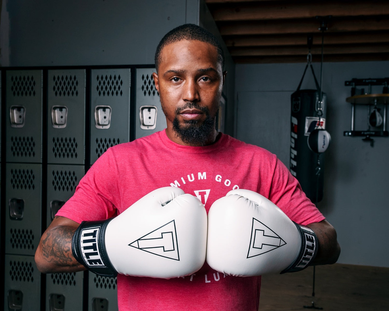 Боксерські рукавиці TITLE Boxing Vegan Gloves White/Black 14 oz (капа в комплекті) - Зображення 6