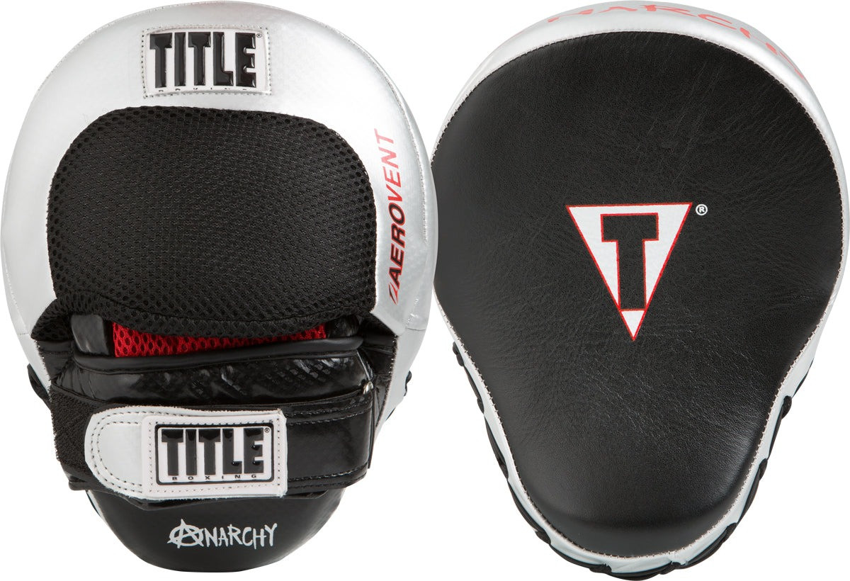 6761972209_lapi-bokserski-title Лапи боксерські TITLE Boxing Aerovent Anarchy Punch Mitts Black/Silver - Зображення 1
